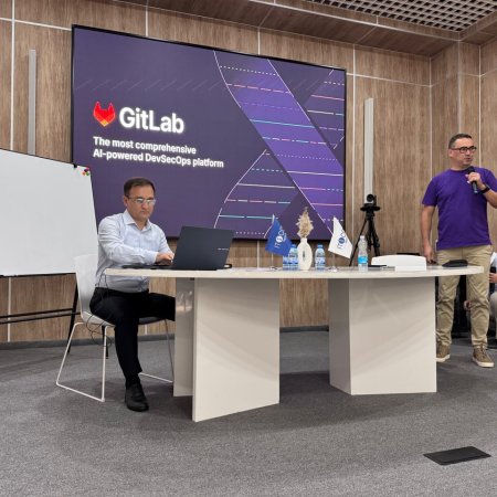 ITDOTCOM и GitLab провели семинар по DevSecOps в Ташкенте.